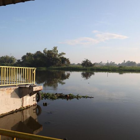 Menam Resort Nakhon Pathom Ngoại thất bức ảnh