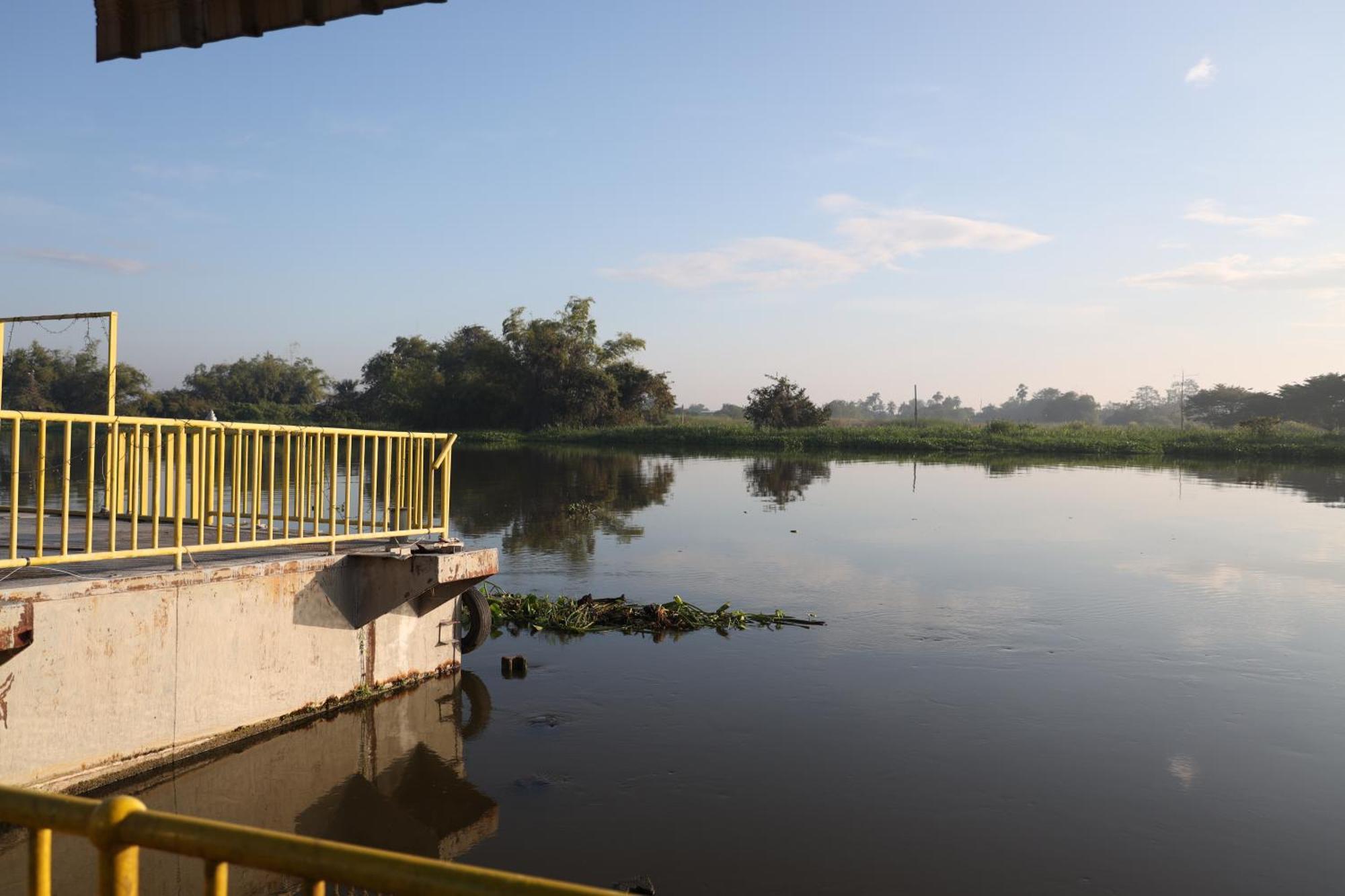 Menam Resort Nakhon Pathom Ngoại thất bức ảnh