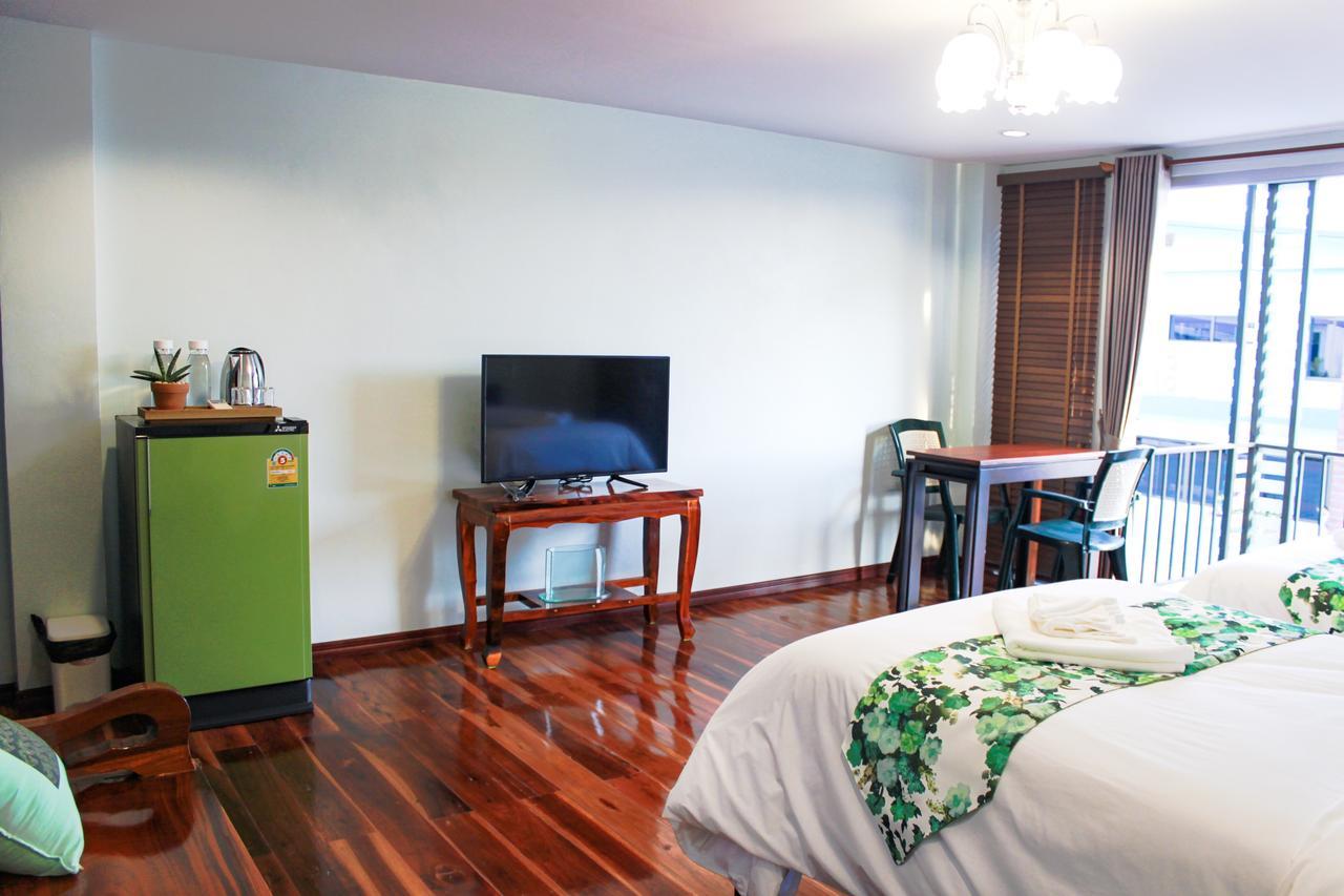Menam Resort Nakhon Pathom Ngoại thất bức ảnh