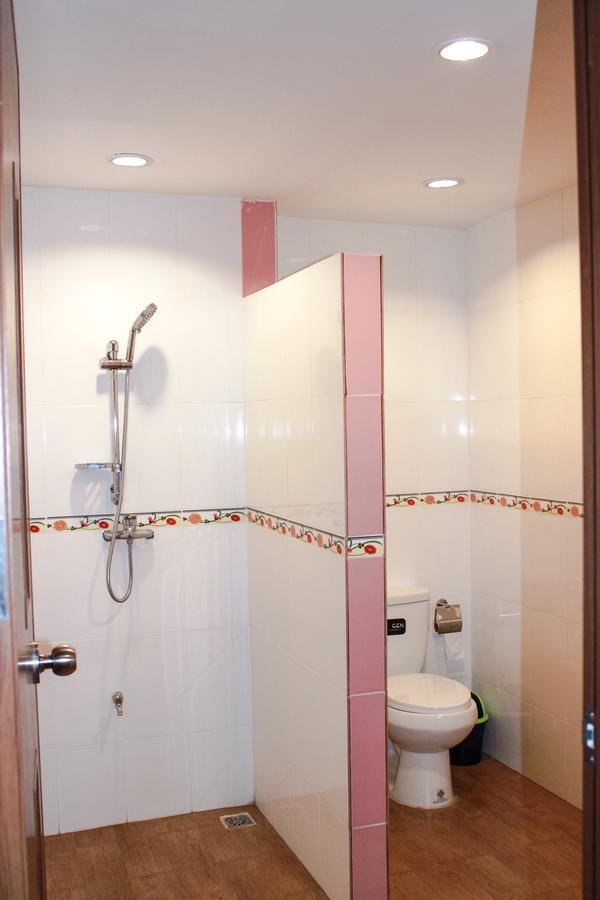 Menam Resort Nakhon Pathom Ngoại thất bức ảnh